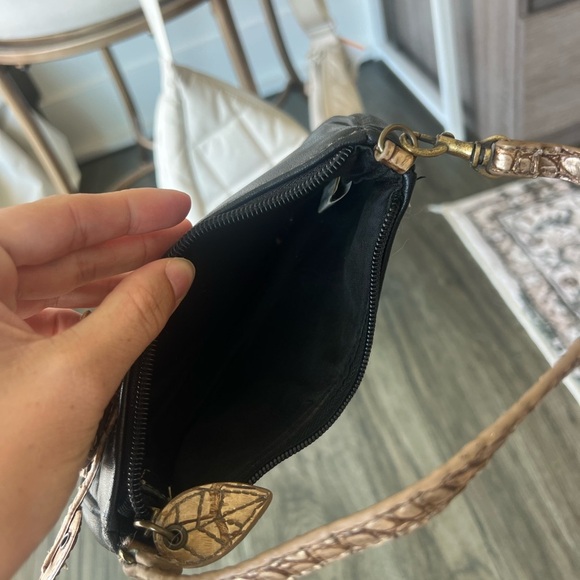 SOLD Vintage Shoulder Bag - Picture 4 of 6